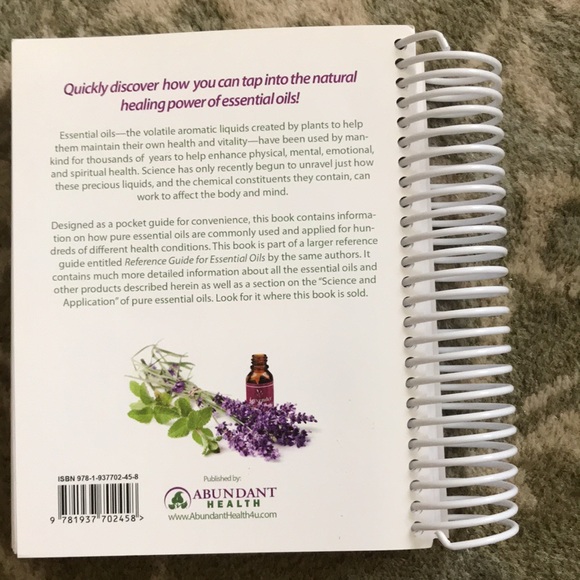 Essential oil quick reference guide book - Picture 2 of 2